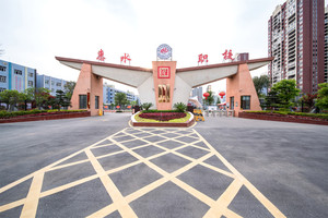 学校环境（图1）